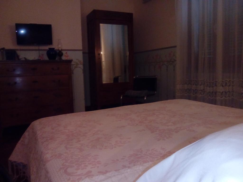 B&B Il Giovine Campello sul Clitunno Ngoại thất bức ảnh